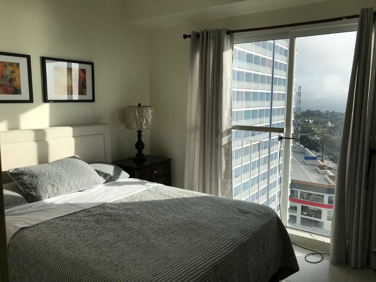 Epie'S Pad Apartment Tagaytay City ภายนอก รูปภาพ